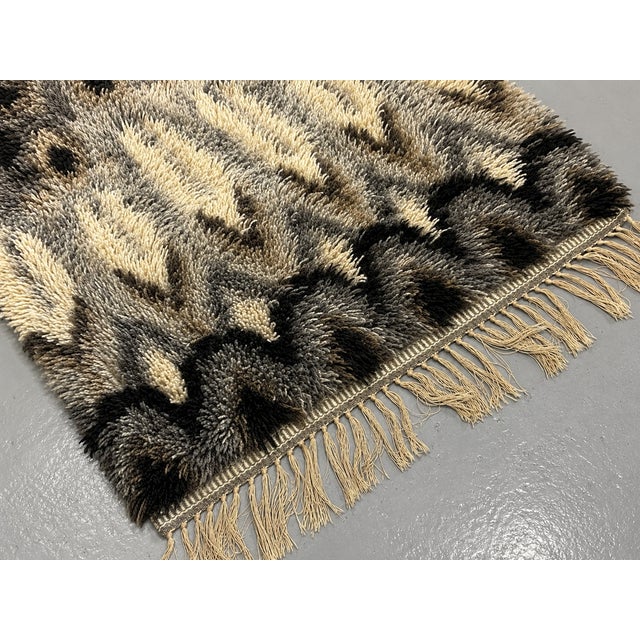 Mid Century Modern Scandinavian Rya Rug / Carpet, C. 1960's For Sale - Image 10 of 10