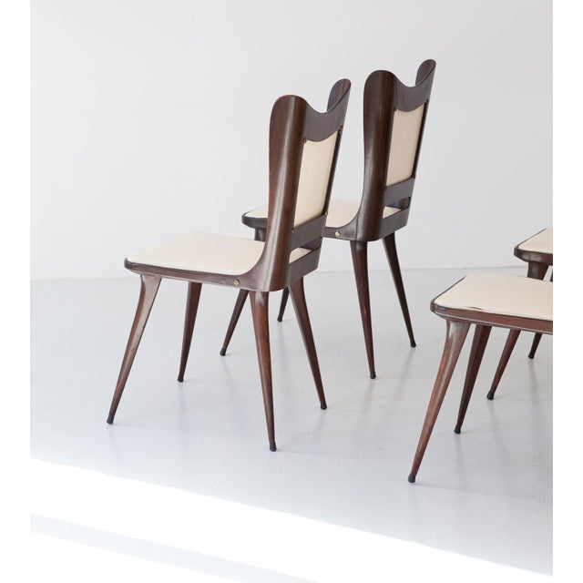 1950s Vintage Italian Beige Skai and Wood Dining Chairs, 1950s, Set of 4 For Sale - Image 5 of 7