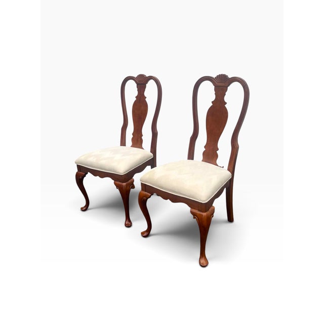 Brown Late 20th Century Attributed Ethan Allen Queen Anne Cherry Dining Chairs – Pair For Sale - Image 8 of 9