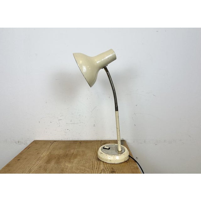 Mid-Century Modern Industrial Beige Gooseneck Table Lamp from Polam, 1960s For Sale - Image 3 of 18