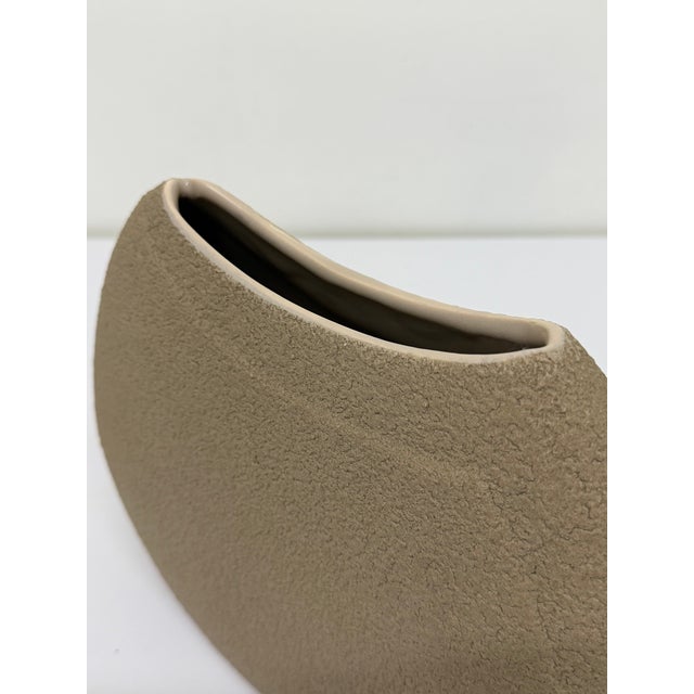 Modernist Haeger Ceramic Textured Vase, 2003 For Sale - Image 12 of 16