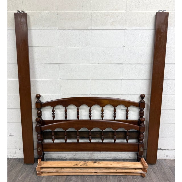 This is a beautiful vintage Colonial Revival full sized cannonball spindle bed featuring turned spindle details, arched...