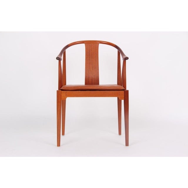China Chair Model 4283 in Mahogany by Hans J. Wegner for Fritz Hansen, Denmark, 1984 For Sale - Image 14 of 17