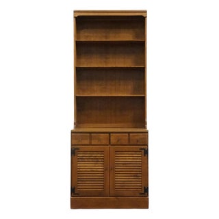Ethan Allen Heirloom Nutmeg Maple CRP Custom Room Plan 30" Shutter Door Cabinet W. Bookcase Top 10-4511p / 10-4019 For Sale