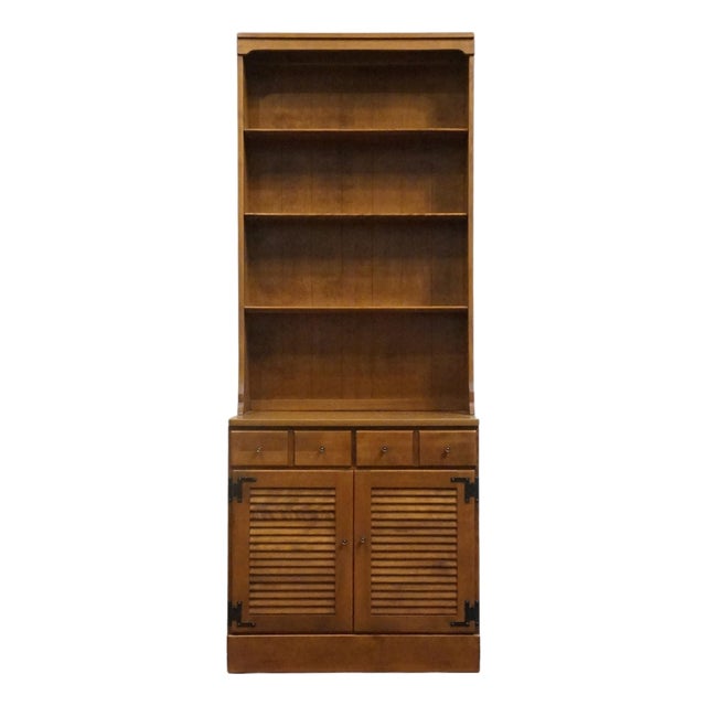 Ethan Allen Heirloom Nutmeg Maple CRP Custom Room Plan 30" Shutter Door Cabinet W. Bookcase Top 10-4511p / 10-4019 For Sale