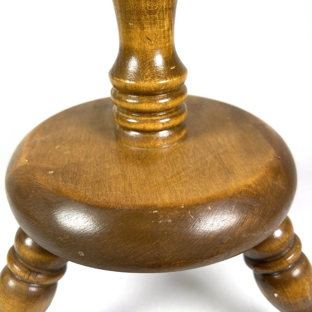 Ethan Allen Vintage MCM Ethan Allen Heirloom Maple Nutmeg Round Side Table For Sale - Image 4 of 10