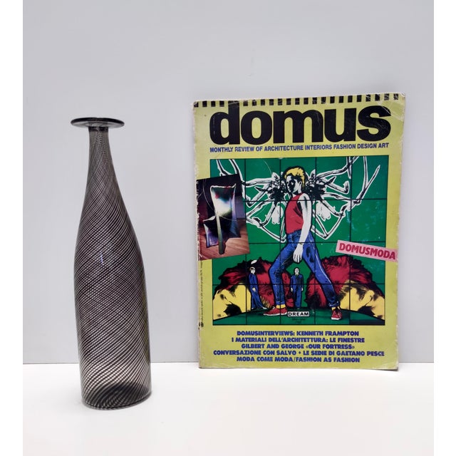 Mid-Century Modern Black Murano Glass Mezza Filigrana Bottle Vase attributed to Dino Martens for Aureliano Toso, 1950s For Sale - Image 3 of 11
