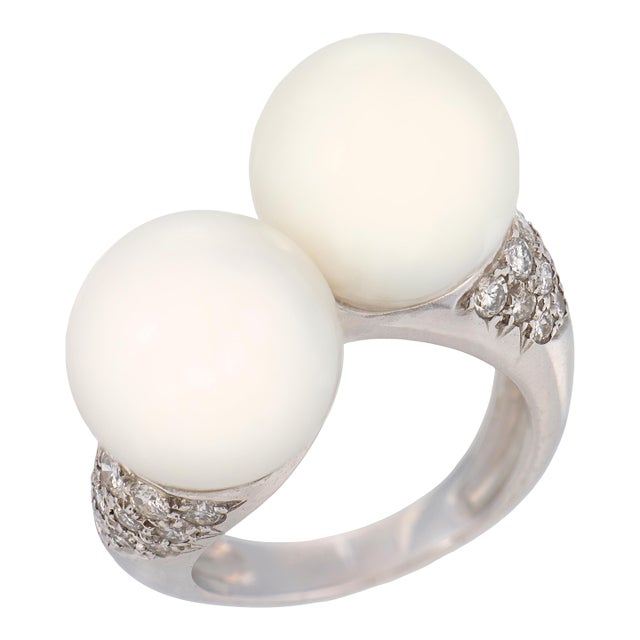 French Vintage Cultured Pearl Diamond 18k White Gold Toi Et Moi Ring, Size 6.5 For Sale