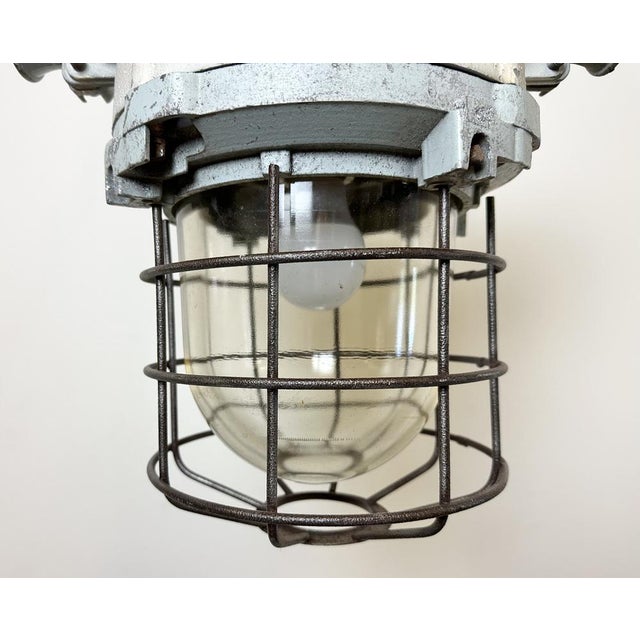 Industrial Bunker Ceiling Light with Iron Cage from Elektrosvit, 1970s For Sale - Image 4 of 18