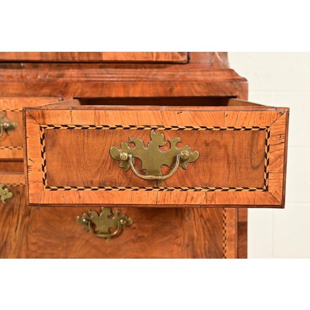 18th Century Antique English William & Mary Banded Walnut Mirror Front Secretary Desk With Bookcase Hutch For Sale - Image 11 of 17