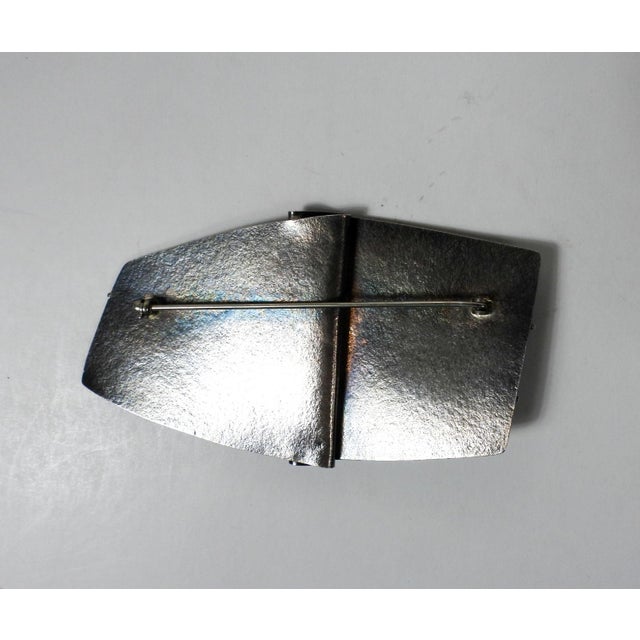 Abstract Late 20th Century Artist Studio Made Silver Abstract Brooch For Sale - Image 3 of 3