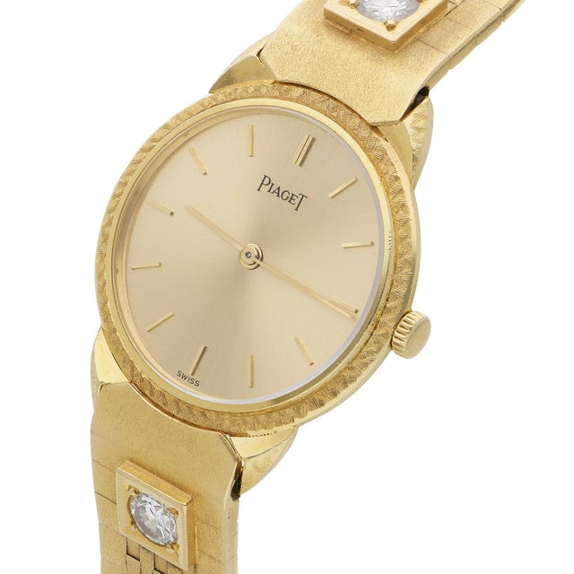 Art Deco Vintage Piaget 924 24mm 18k Gold Diamond Champagne Dial Watch For Sale - Image 3 of 9