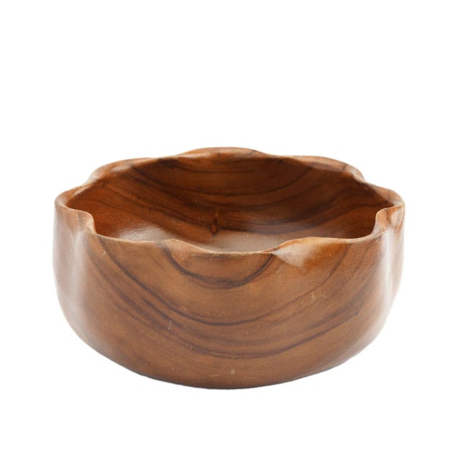 Kahana Traders Hand Carved Monkeypod Wood Bowl, 1950-55 For Sale In Chicago - Image 6 of 6