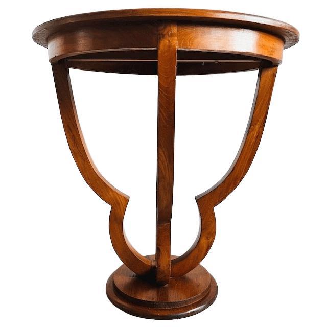 Modern Antique Art Deco Modernist Side Table or Coffee Table in Walnut, 1930s For Sale - Image 3 of 10