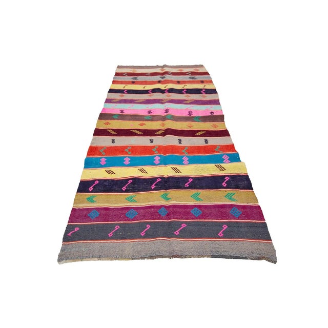 Vintage handwoven decorative kilim from Denizli region of Turkey. Approximately 45-55 years old. In very good condition.