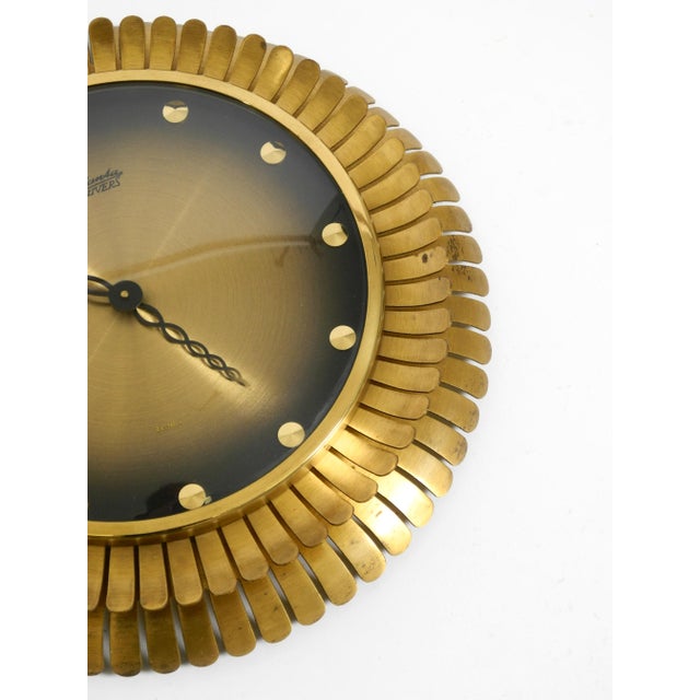 Mid-Century Sunburst Atlanta Universe Wall Clock in Brass with Mechanical Seven-Day Movement, 1950s For Sale - Image 10 of 18