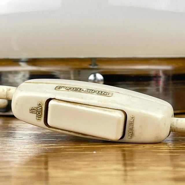 Vintage White Glass Table Lamp, Italy, 1970s For Sale - Image 11 of 13