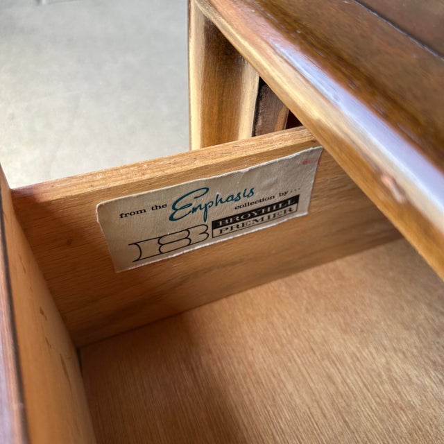 Mid-Century Modern Broyhill Emphasis Low Dresser For Sale - Image 12 of 12