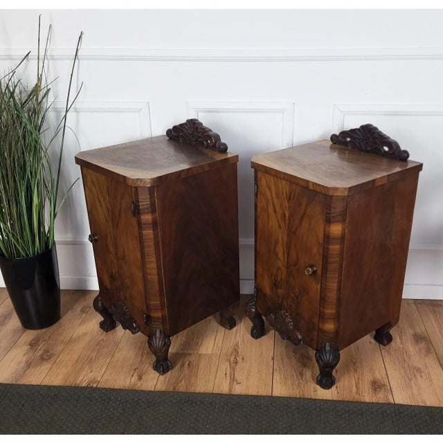 Brown Italian Art Deco Nightstands in Burl Walnut, 1940s, Set of 2 For Sale - Image 8 of 10