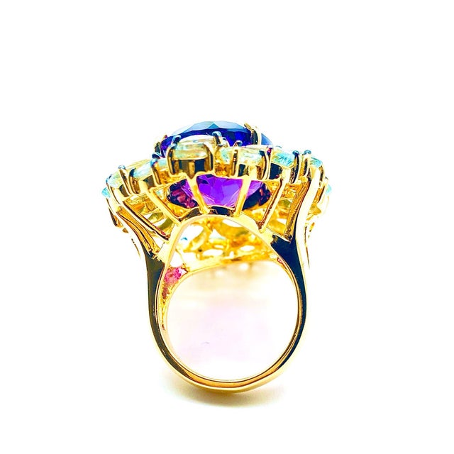 Bochic "Orient" Natural Amethyst & Aquamarine Ring Set In 18K Gold & Silver For Sale - Image 4 of 18