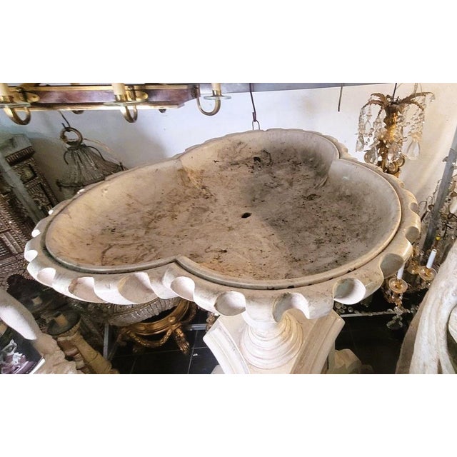 Large Antique Marble Basin, 1600s For Sale - Image 4 of 18