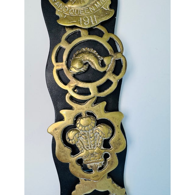 English 1970s Brass and Leather Horse Bridle Strap For Sale - Image 3 of 7