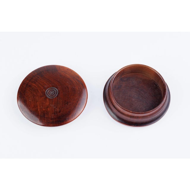 Mid 19th Century Antique English Treen Wooden Box With Removable Lid For Sale - Image 4 of 6