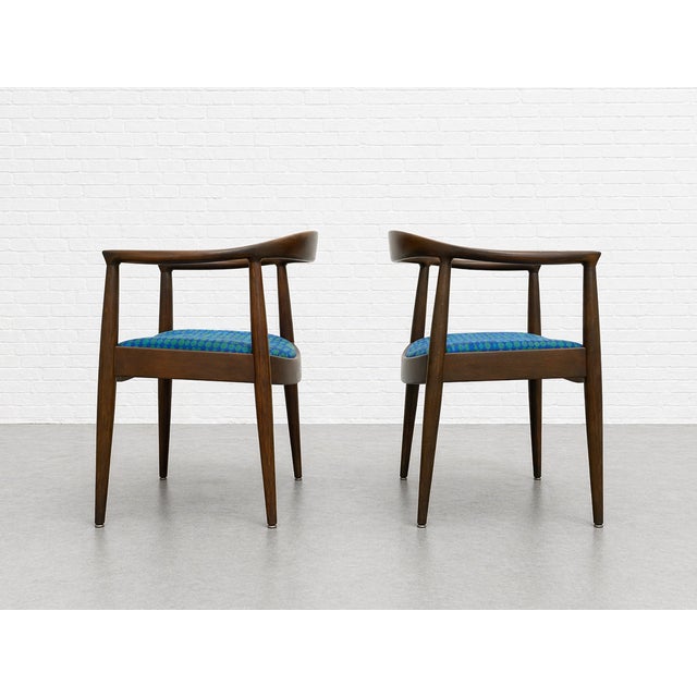 Vintage Mid Century Modern Walnut Lounge Chairs – Hans Wegner Style – Pair of Refinished and Reupholstered Armchairs, C. 1960's For Sale - Image 12 of 14