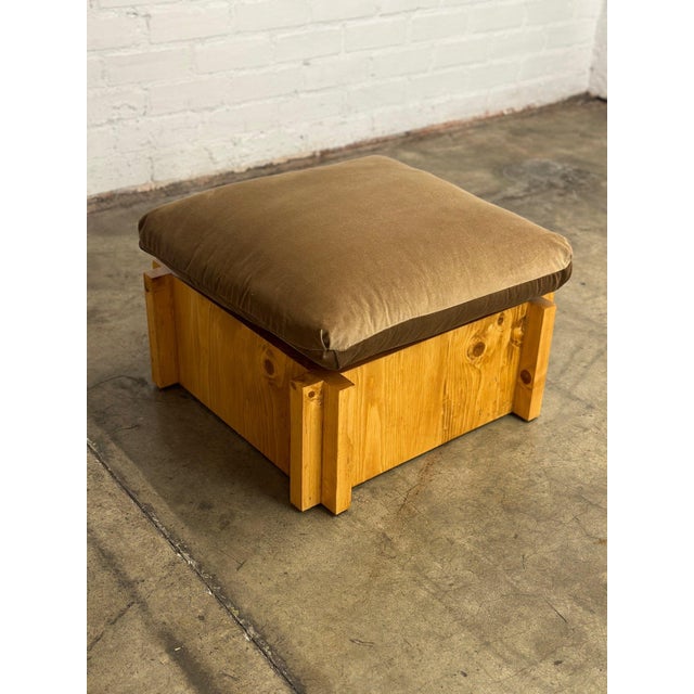 Modern Madura Series Ottoman For Sale In Los Angeles - Image 6 of 12