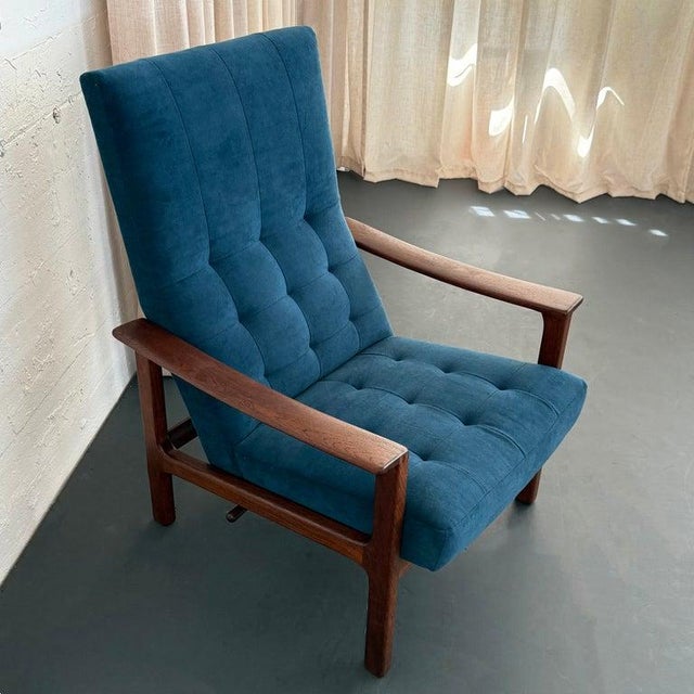 1960s Scandinavian Modern Oak High-Back Recliner Lounge Chair For Sale - Image 4 of 9