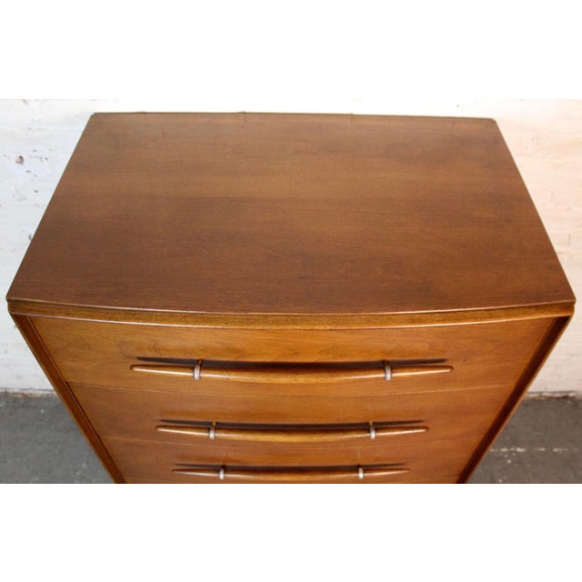 Widdicomb Mid 20th Century Walnut Dresser by T. H. Robsjohn-Gibbings for Widdicomb For Sale - Image 4 of 18