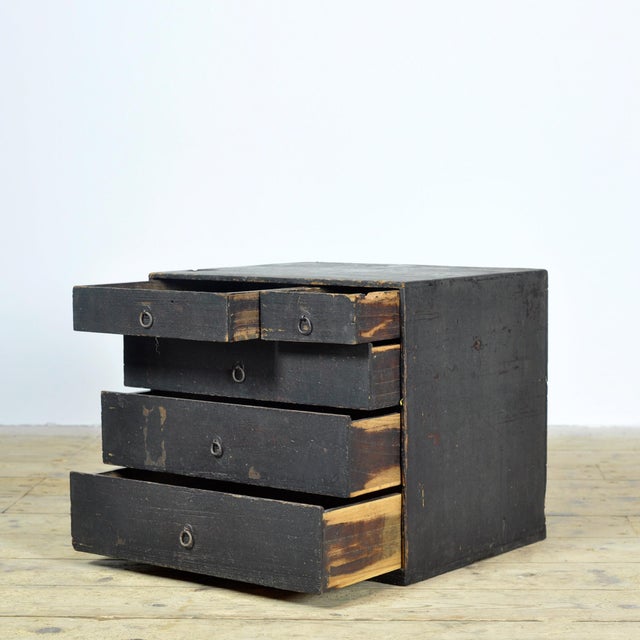 Small Antique Japanese Chest of Drawers, 1900 For Sale - Image 6 of 11