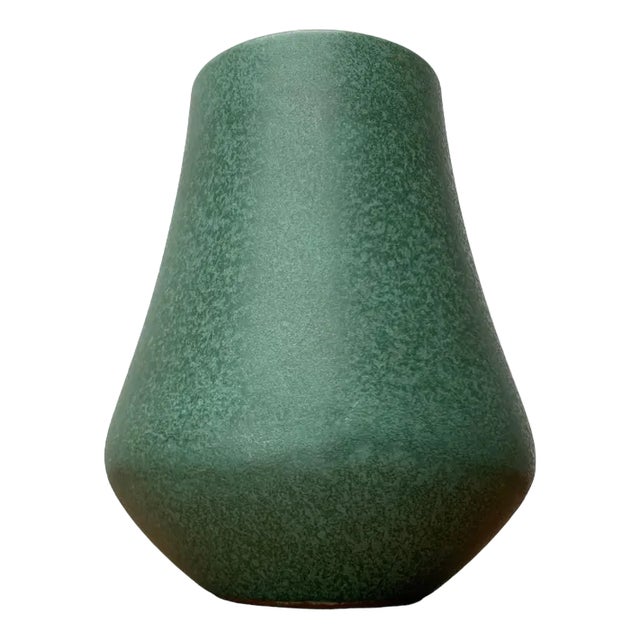Mid-Century German Minimalist Studio Pottery Vase by Hildegard and Peter Delius for Hamelner Kunsttöpferei, 1960s For Sale