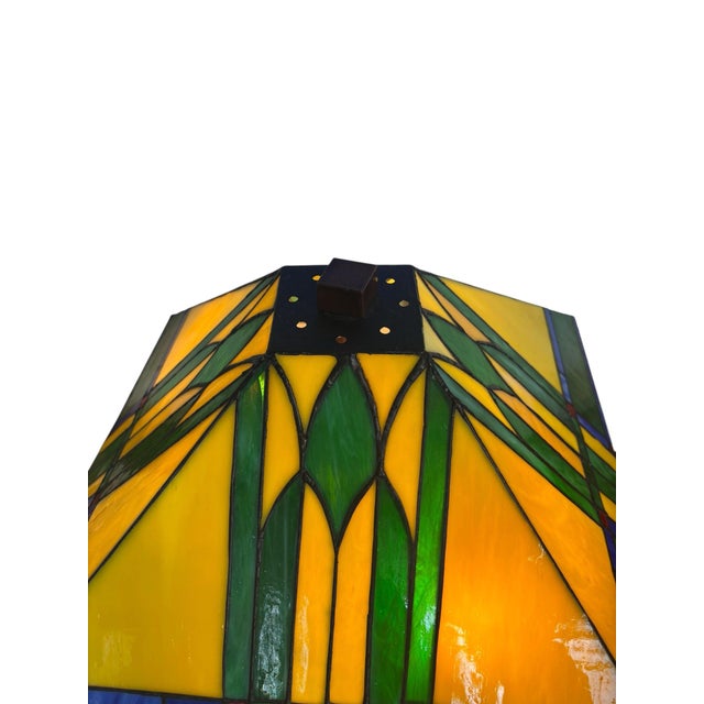 Mid 20th Century Thomas Kinkade “Painter of Light” Prairie Style Stained Glass Table Lamp Mission Arts & Crafts Lighting For Sale - Image 5 of 9