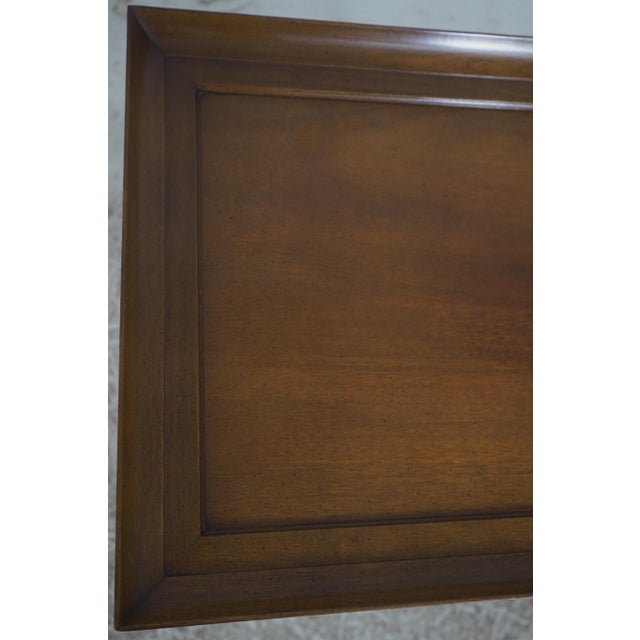 Kittinger Colonial Williamsburg Wa-1039 Chippendale Mahogany Lamp Table For Sale In Philadelphia - Image 6 of 14