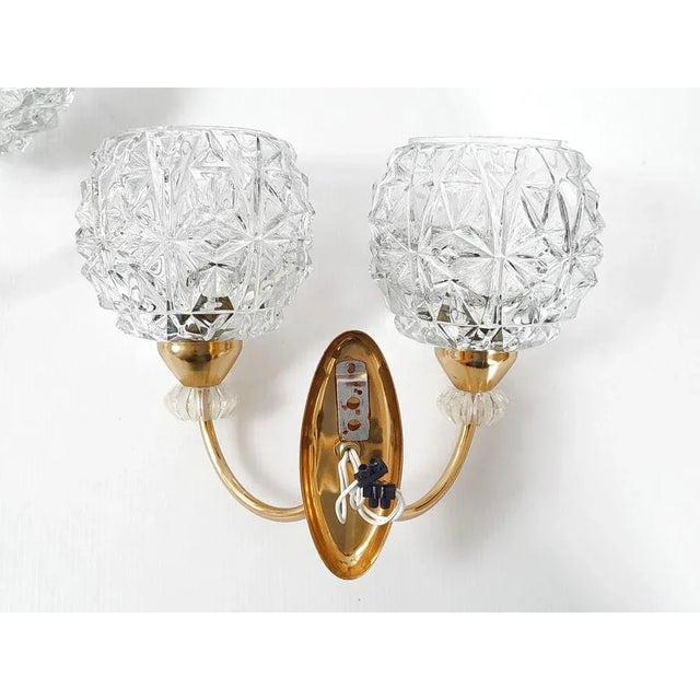 Vintage French Wall Lights in Brass and Glass, 1950, Set of 2 For Sale - Image 3 of 10