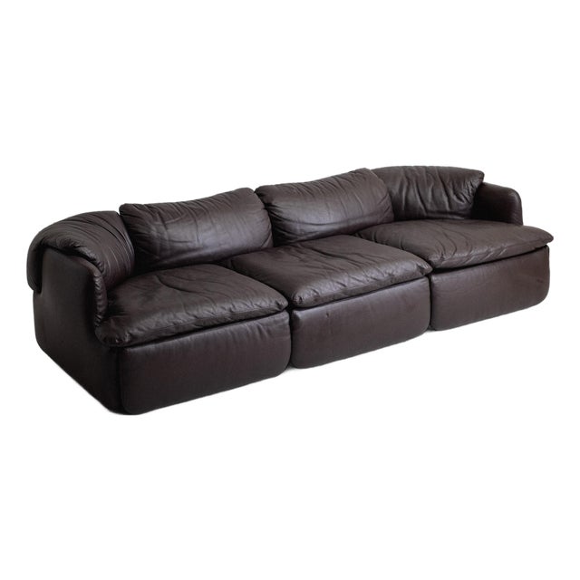 Leather "Confidential" Sofa by Alberto Rosselli for Saporiti For Sale