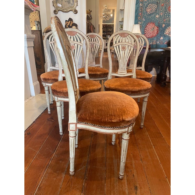 French Early 20th Century Set of Six French Balloon Back Dining Chairs For Sale - Image 3 of 9