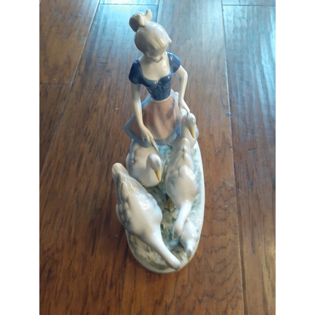 Rustic European 1950s Gerold Porzellan Bavaria West Germany Girl With Ducks Figurine For Sale - Image 3 of 8