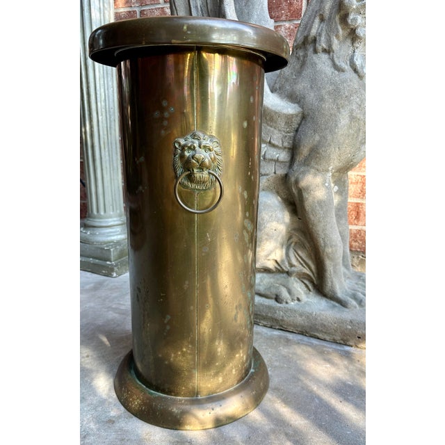 Hollywood Regency Antique Brass Lion Double Ring Handled Umbrella Stand For Sale - Image 3 of 10