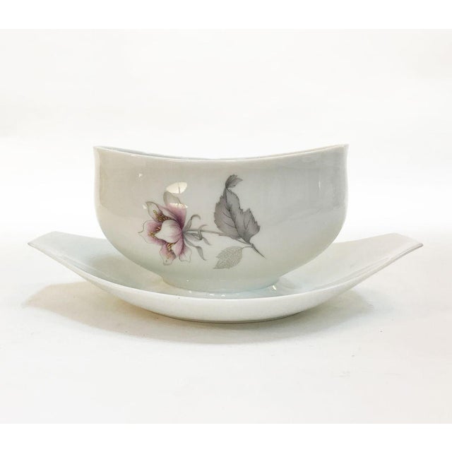 White Porcelain Tableware Set from Bidasoa, 1960s, Set of 26 For Sale - Image 6 of 14