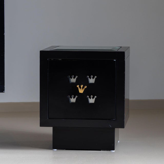Chest of Drawers and Night Stands by Matteo Thun, Italy 1980s, 3 Pieces For Sale - Image 10 of 11