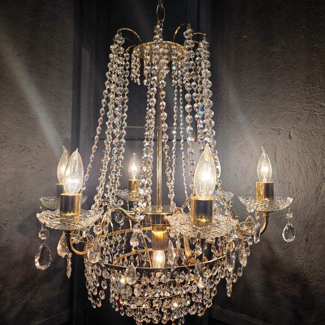 Vintage Brass & Crystal Wedding Cake Chandelier – Waterfall Tiered 5-Light Regency Pendant For Sale - Image 9 of 14