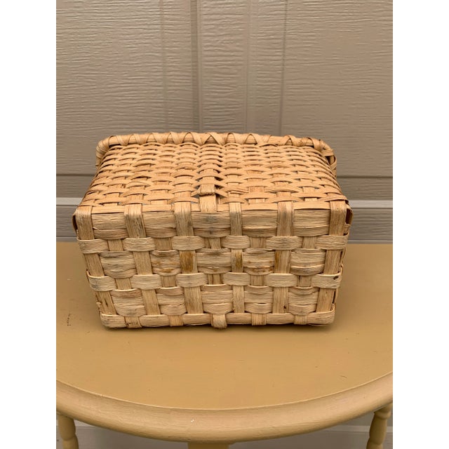 Early 20th Century American Splint Oak Gathering Basket For Sale - Image 10 of 10