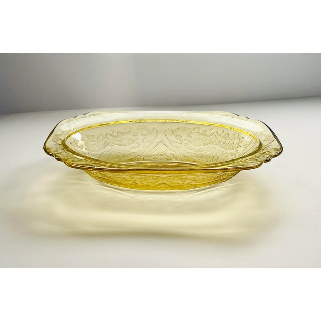 Glass 1930’s Madrid Yellow Federal Glass Square Rimmed Serving Bowl For Sale - Image 7 of 8