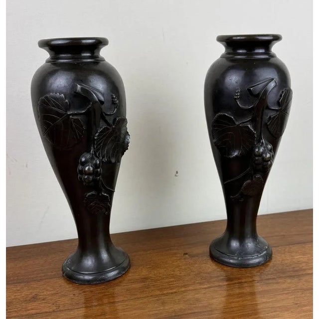 Art Nouveau Bronze Vases, 1900, Set of 2 For Sale - Image 6 of 10