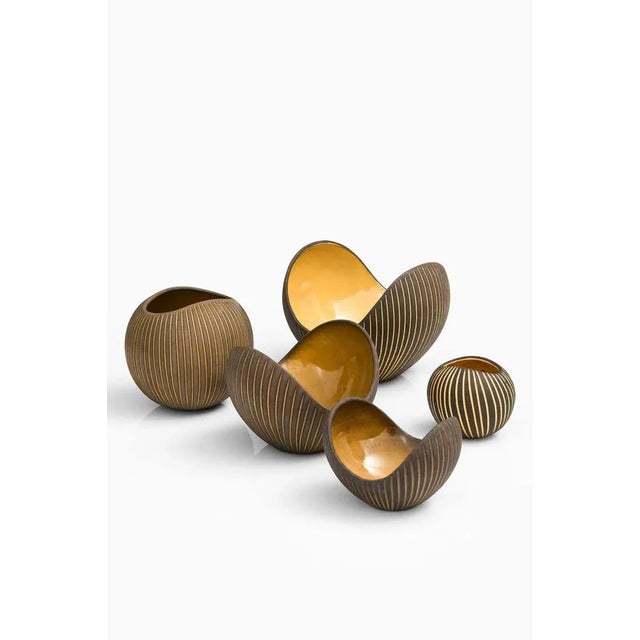 Ceramic Bowls attributed to Hjördis Oldfors, 1950s, Set of 5 For Sale - Image 3 of 7