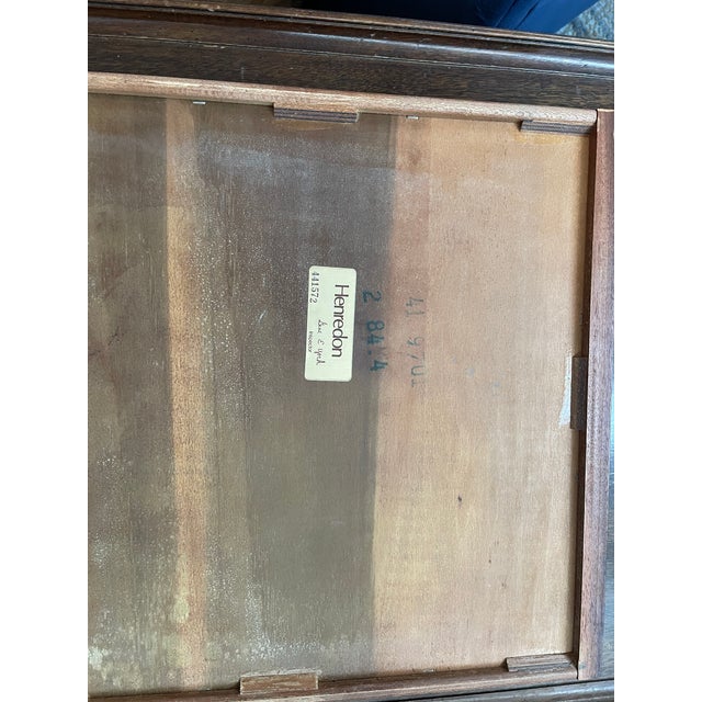 1980s Vintage Henredon Aston Court Collection, Queen Ann Style Mahogany Side Table For Sale - Image 5 of 6