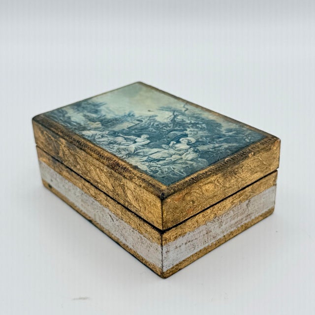 Rustic European Vintage Florentine Wood Gilded Trinket Box For Sale - Image 3 of 9