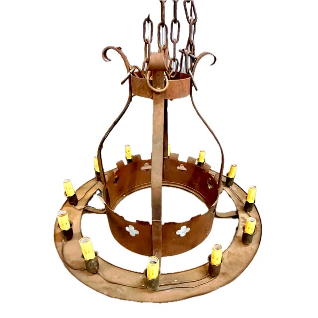 Rustic European Vintage Round Iron Quatrefoil Chandelier For Sale - Image 3 of 18
